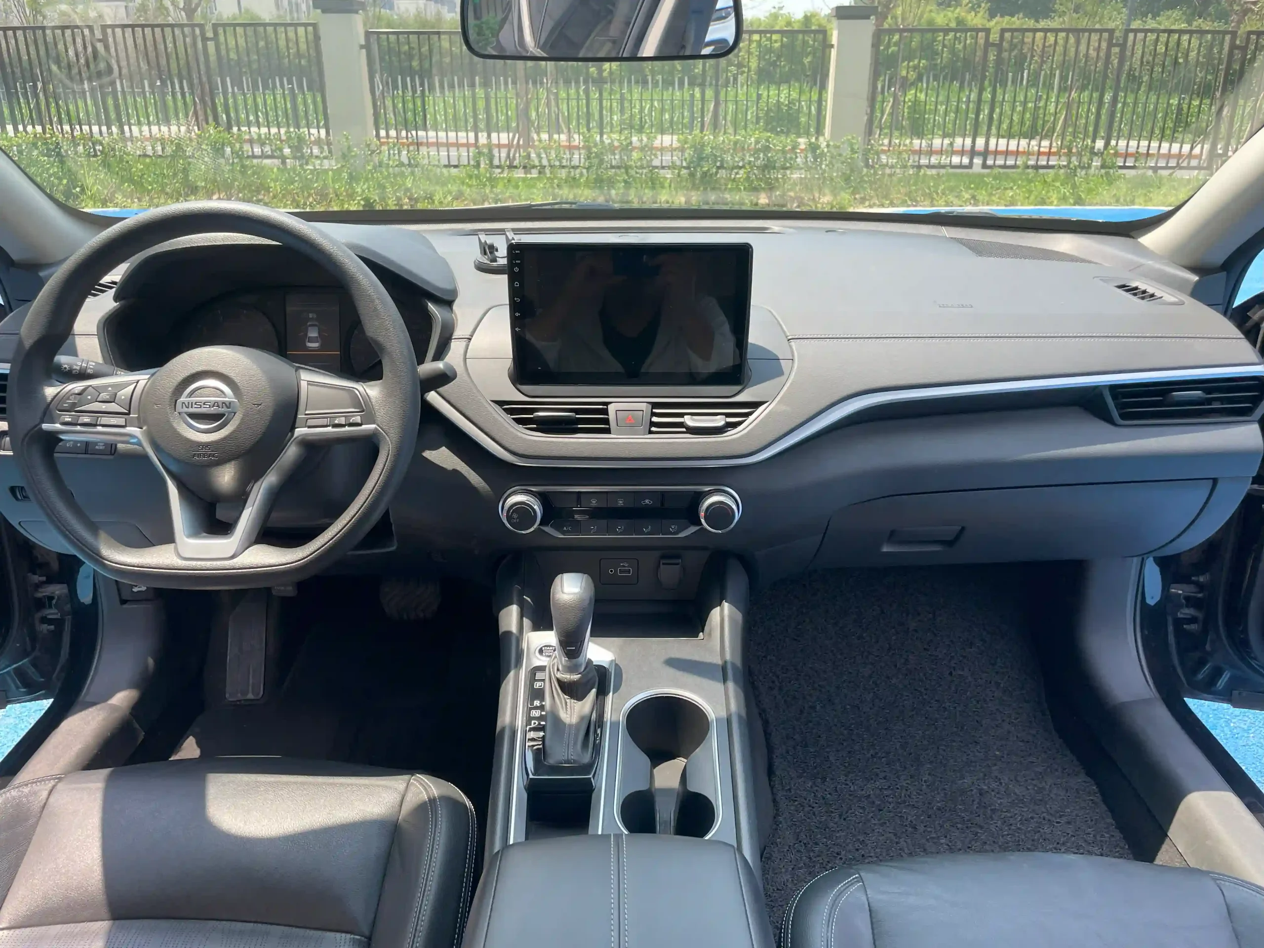 Gallery image
